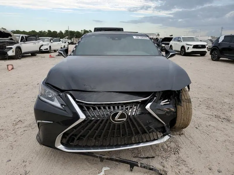 2024 LEXUS ES 300H BASE  