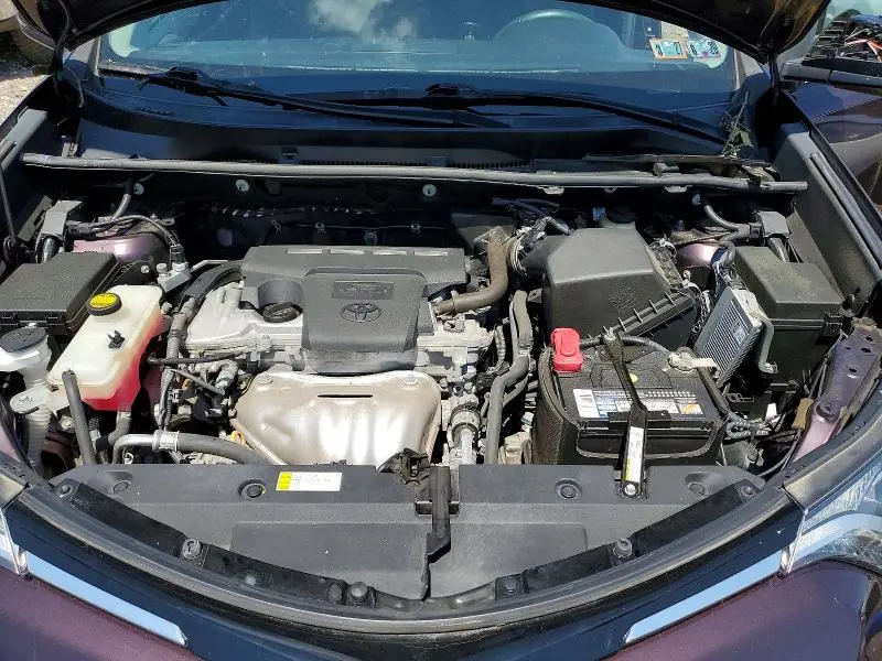 2017 TOYOTA RAV4 XLE  