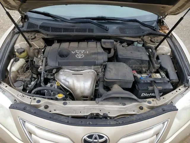 2010 TOYOTA CAMRY BASE  