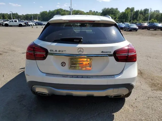 2019 MERCEDES-BENZ GLA 250 4MATIC  