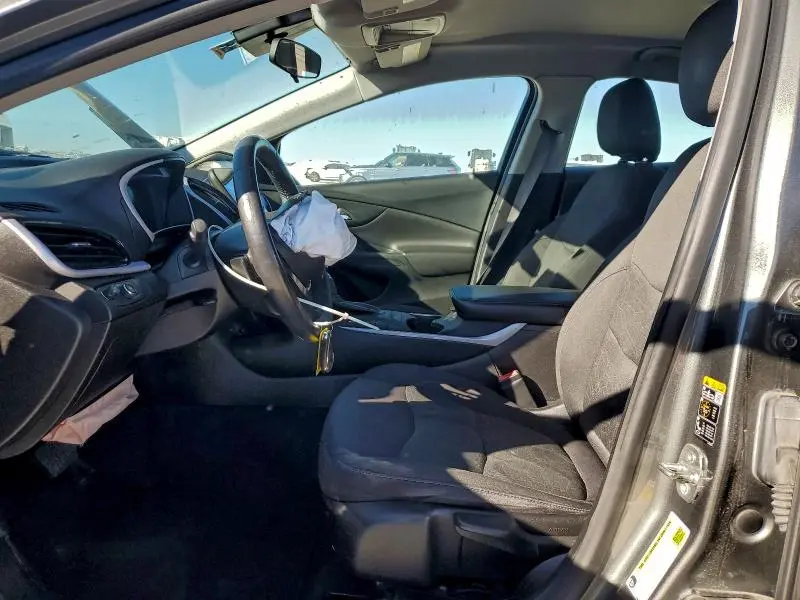 2017 CHEVROLET VOLT LT  