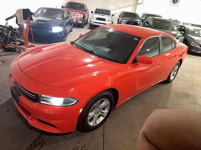 2016 DODGE CHARGER SE  