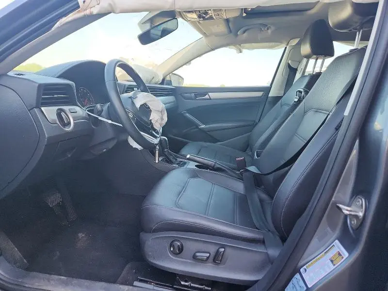 2021 VOLKSWAGEN PASSAT SE  