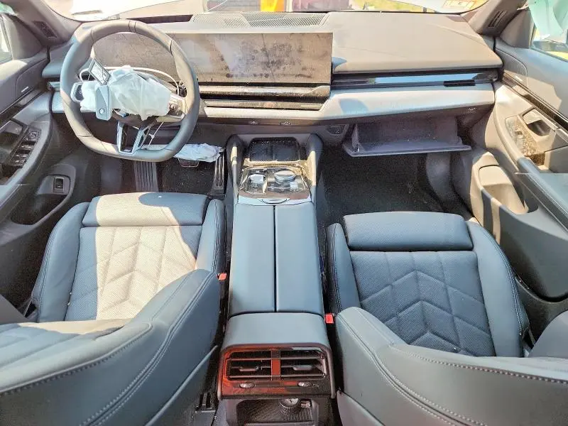 2026 BMW 530 XI  