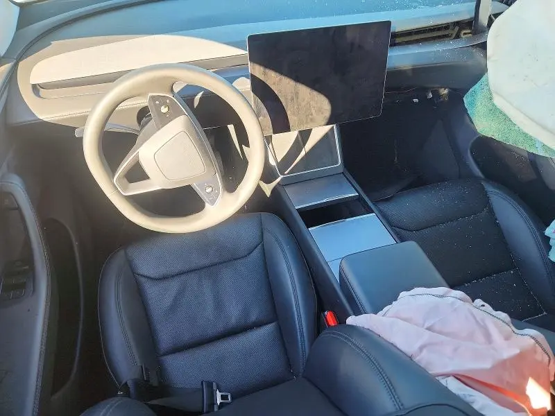 2026 TESLA MODEL Y   