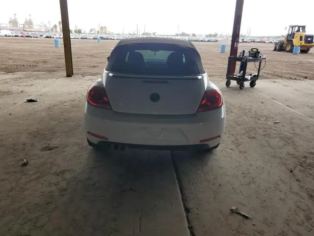 2013 VOLKSWAGEN BEETLE