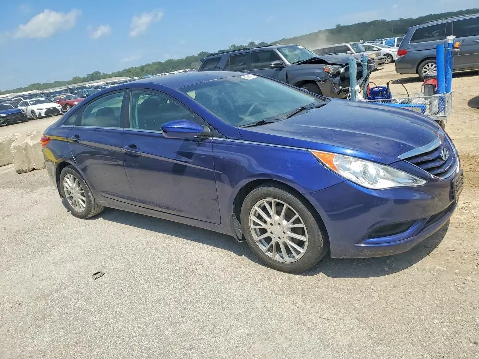 2012 HYUNDAI SONATA GLS  