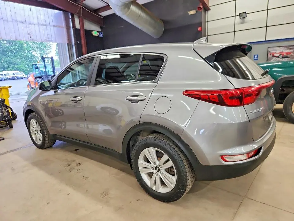 2018 KIA SPORTAGE LX  