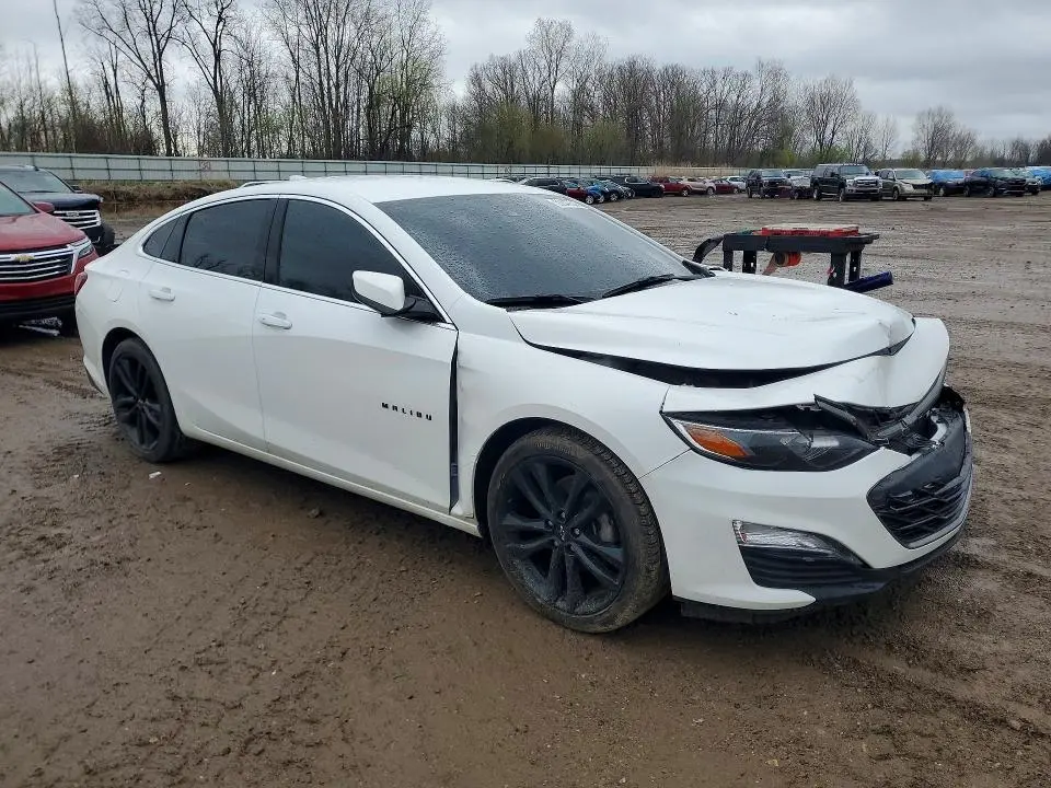 2022 CHEVROLET MALIBU LT  
