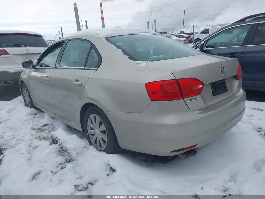 2013 VOLKSWAGEN JETTA 2.0L S