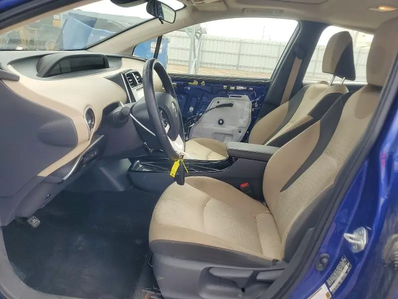 2018 TOYOTA PRIUS THREE  