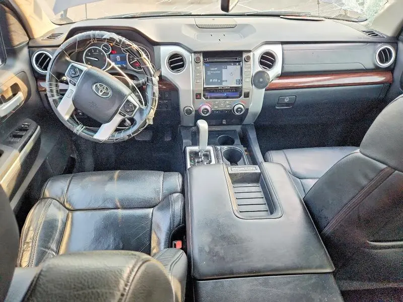 2017 TOYOTA TUNDRA CREWMAX LIMITED  