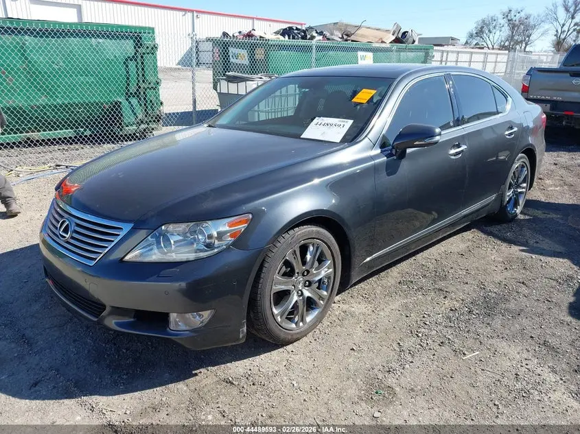 2010 LEXUS LS 460  