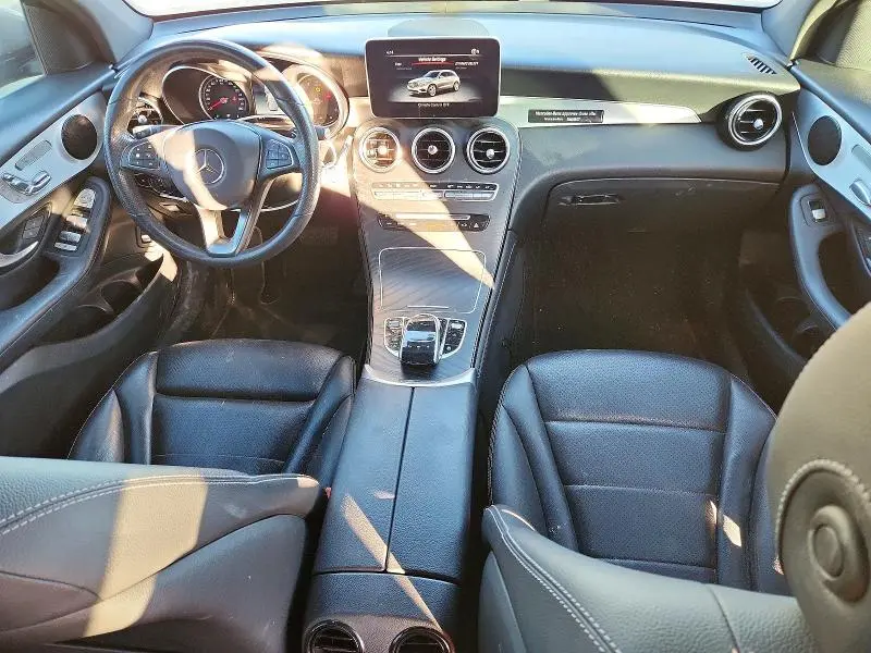 2019 MERCEDES-BENZ GLC 300 4MATIC  