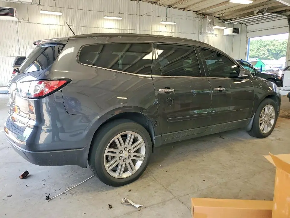 2014 CHEVROLET TRAVERSE LT  