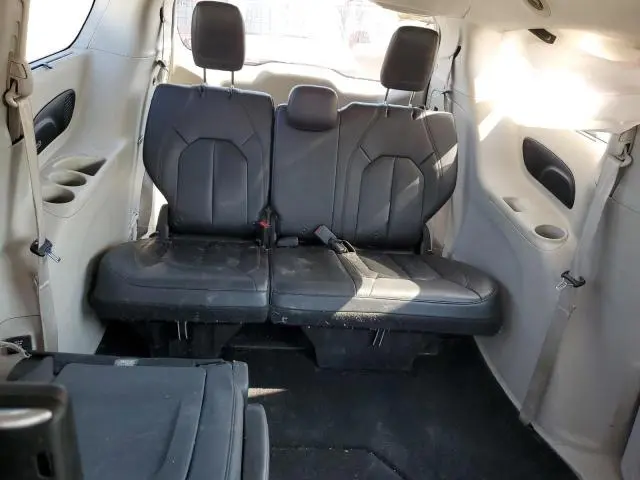 2017 CHRYSLER PACIFICA TOURING L PLUS  