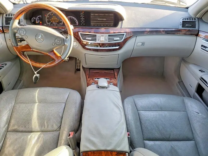 2010 MERCEDES-BENZ S 550  