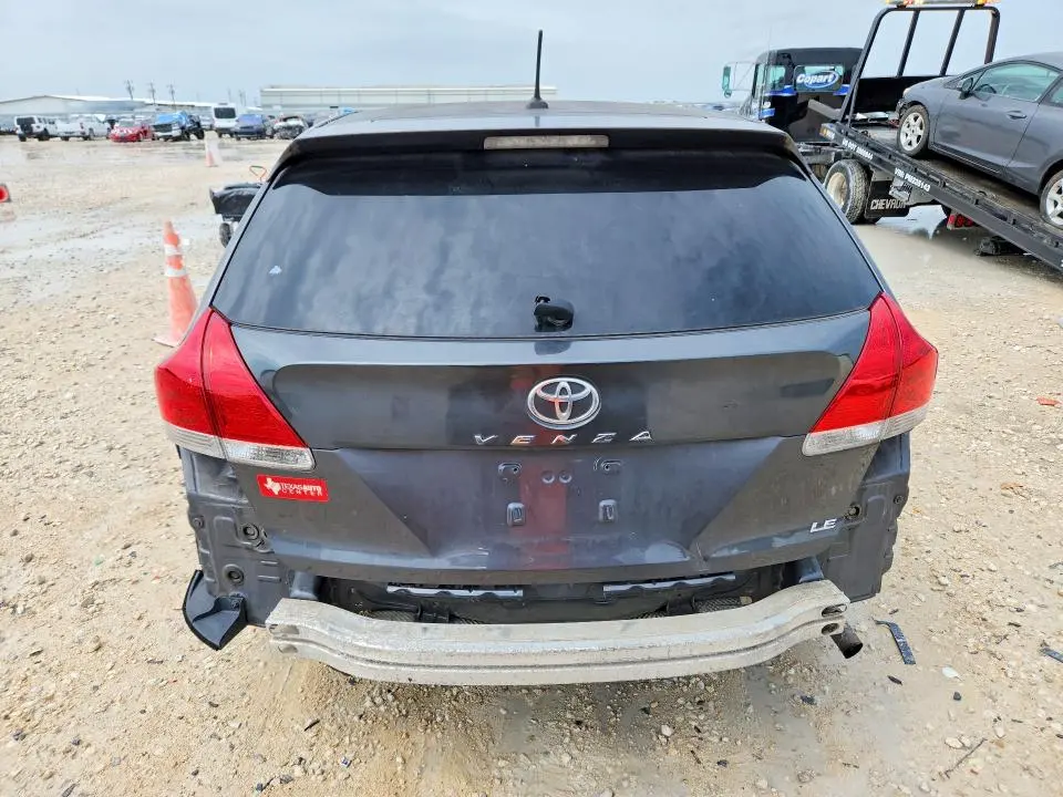 2012 TOYOTA VENZA LE  