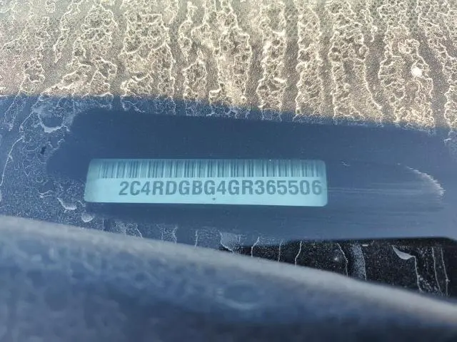 2016 DODGE GRAND CARAVAN SE  