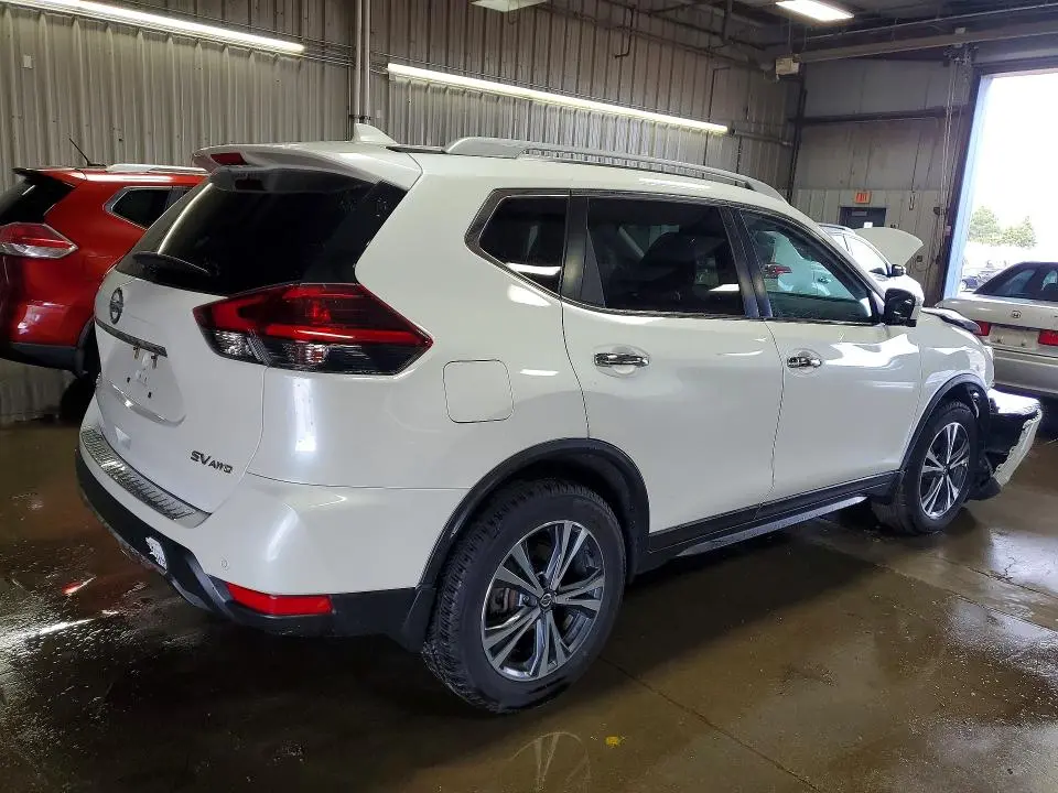 2019 NISSAN ROGUE SV  