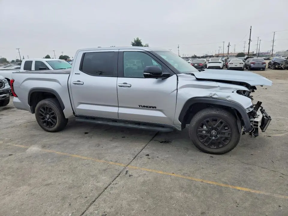 2025 TOYOTA TUNDRA   