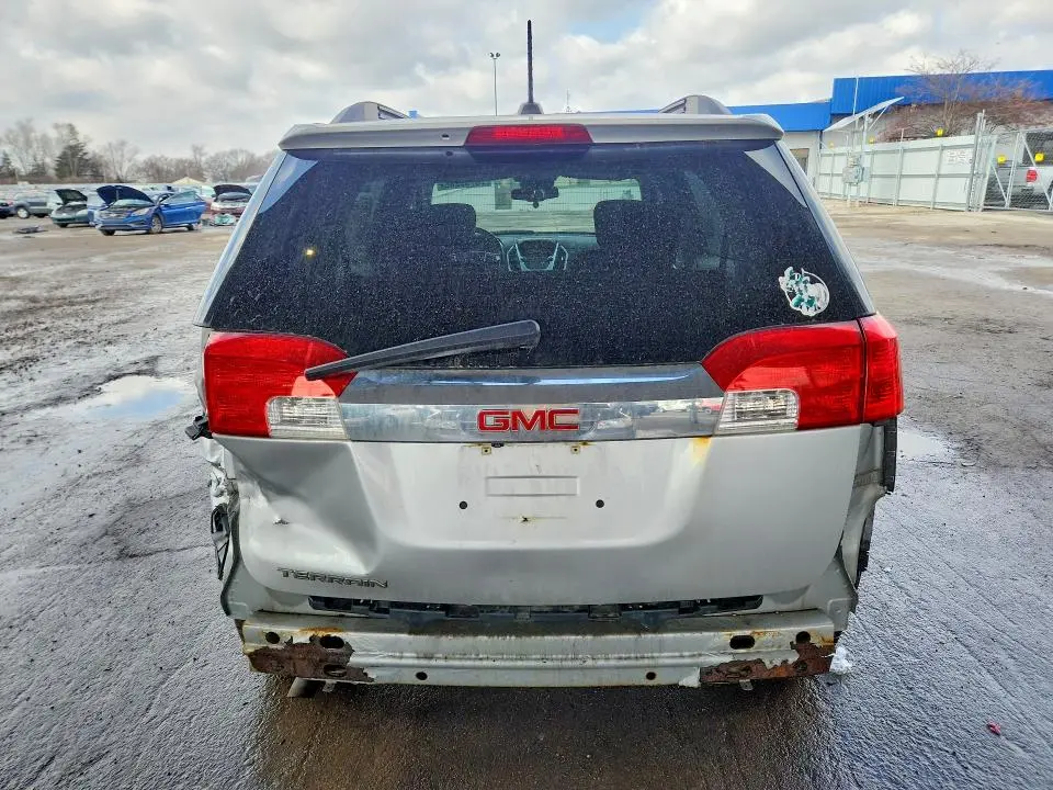 2015 GMC TERRAIN SLE  