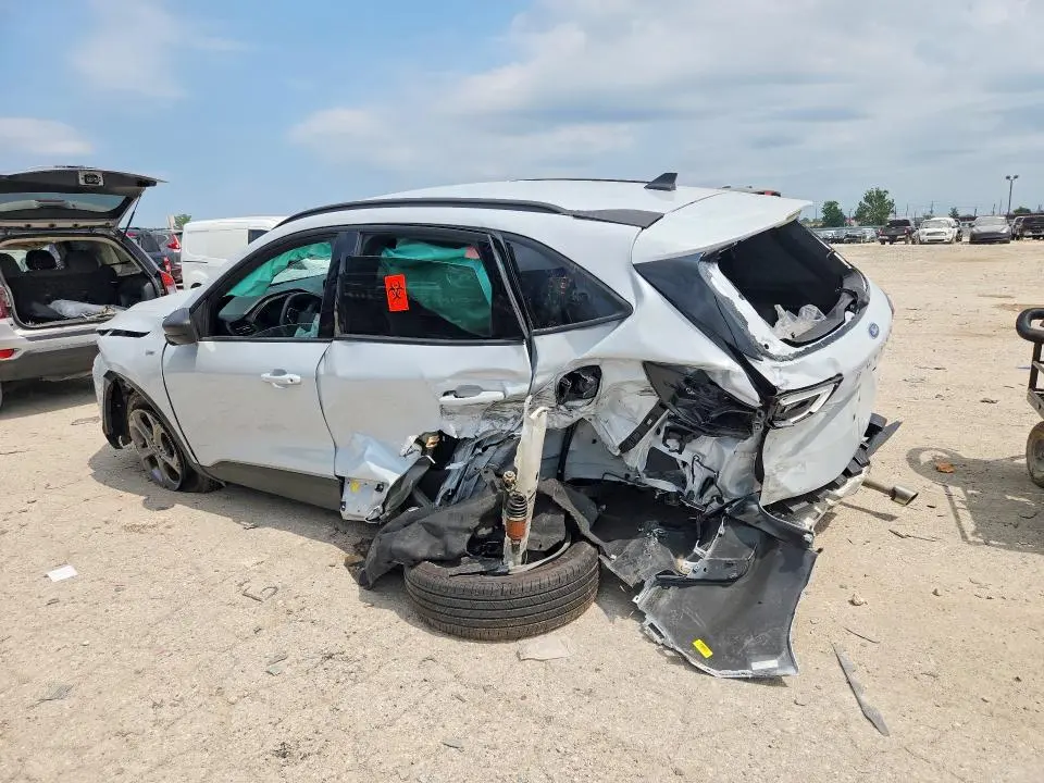 2026 FORD ESCAPE ST LINE  