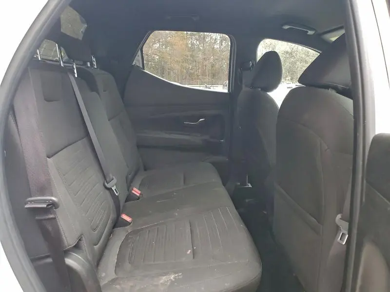 2023 HYUNDAI SANTA CRUZ SE  