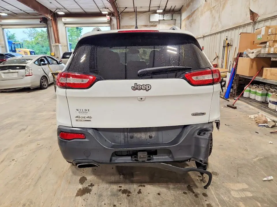 2018 JEEP CHEROKEE LATITUDE PLUS  