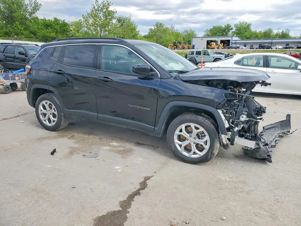 2024 JEEP COMPASS LATITUDE  