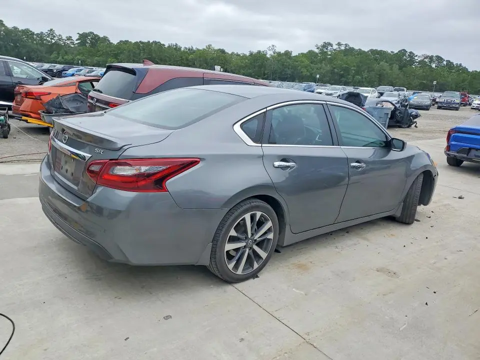 2017 NISSAN ALTIMA 2.5 SR  