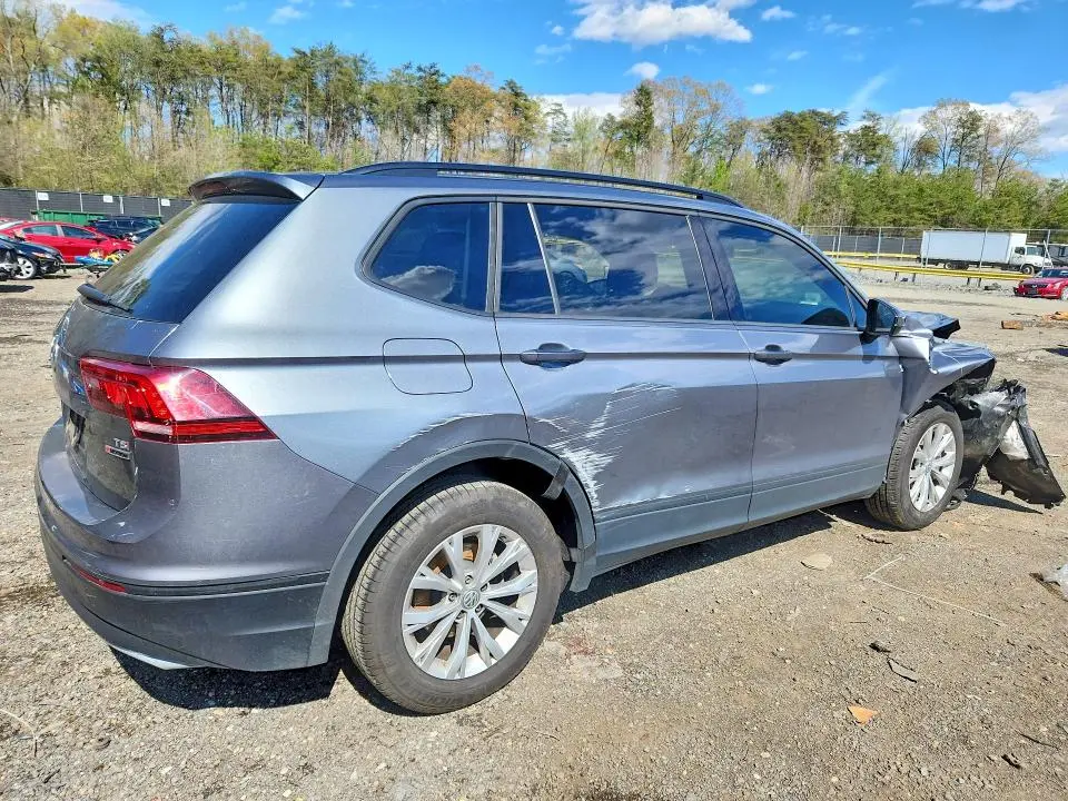 2018 VOLKSWAGEN TIGUAN S  