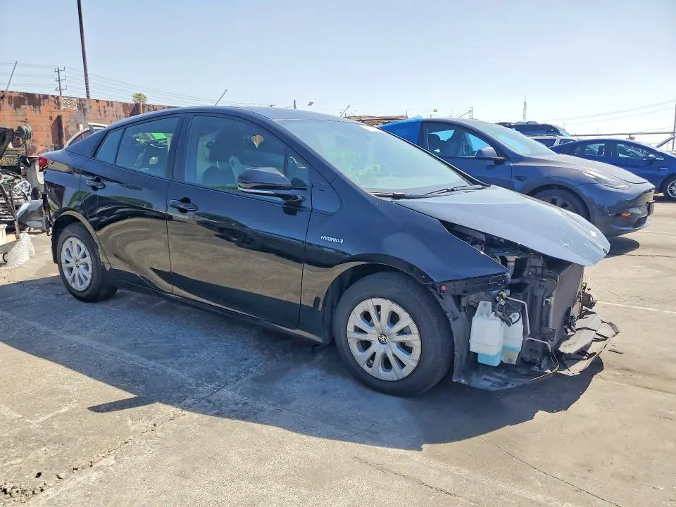 2019 TOYOTA PRIUS LE  