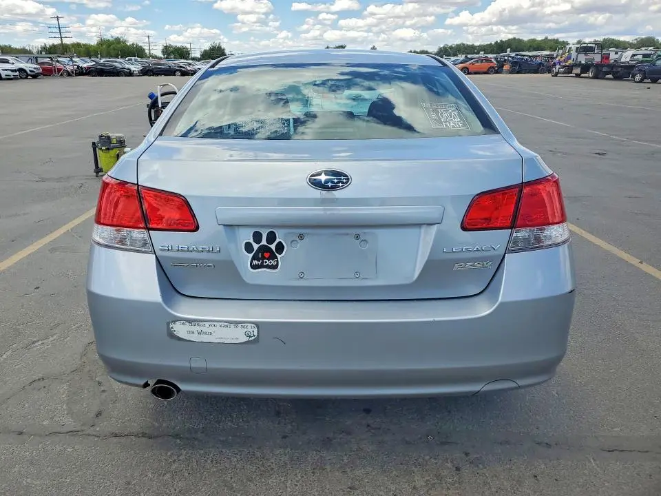 2012 SUBARU LEGACY 2.5I  
