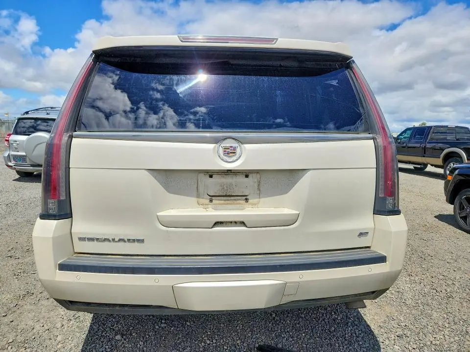 2015 CADILLAC ESCALADE PREMIUM  