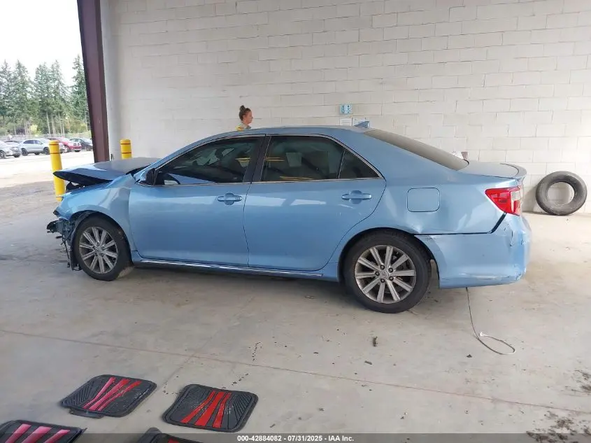 2012 TOYOTA CAMRY HYBRID XLE