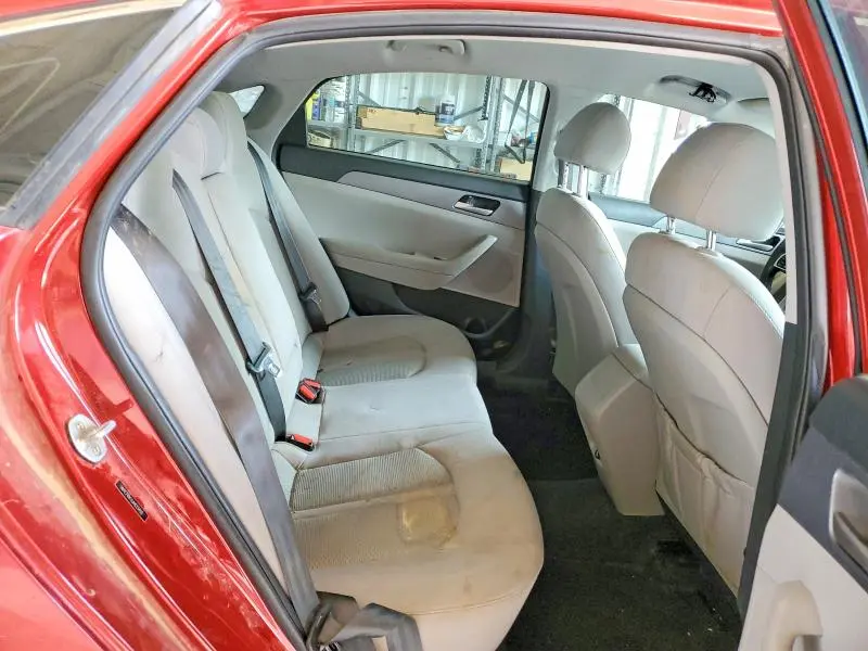 2018 HYUNDAI SONATA SE  