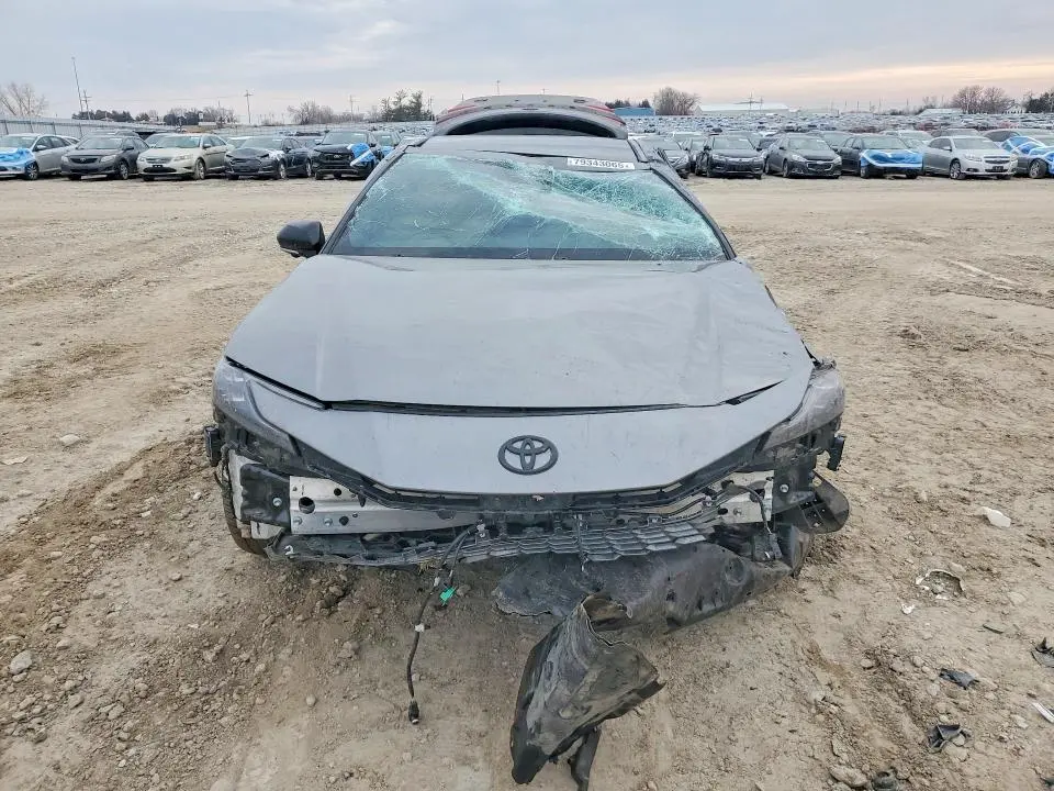 2025 TOYOTA CAMRY XSE  