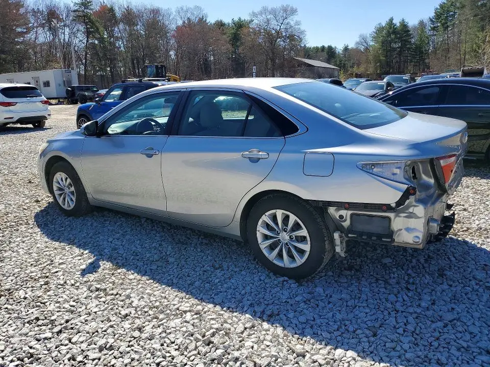 2017 TOYOTA CAMRY LE  