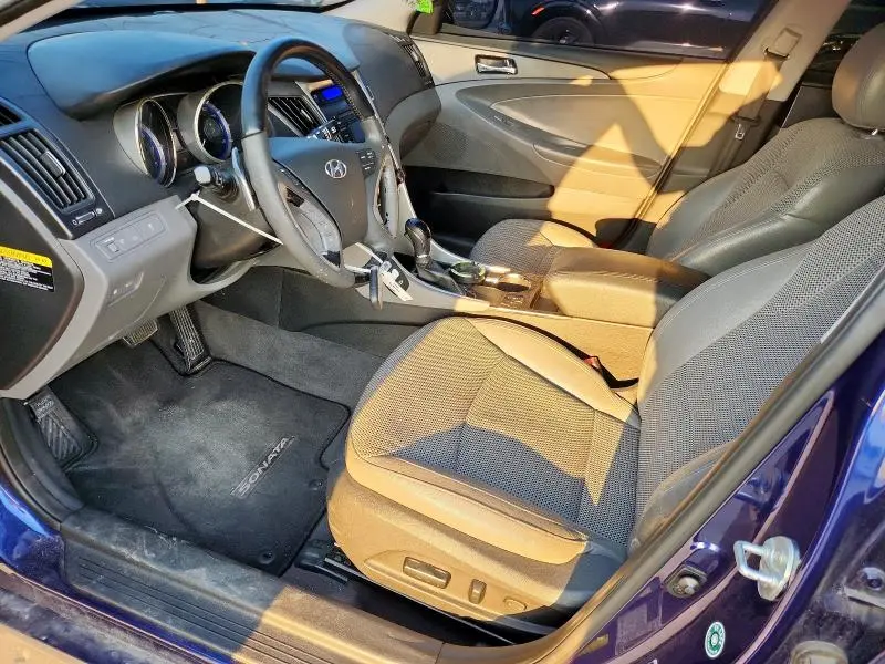 2013 HYUNDAI SONATA SE