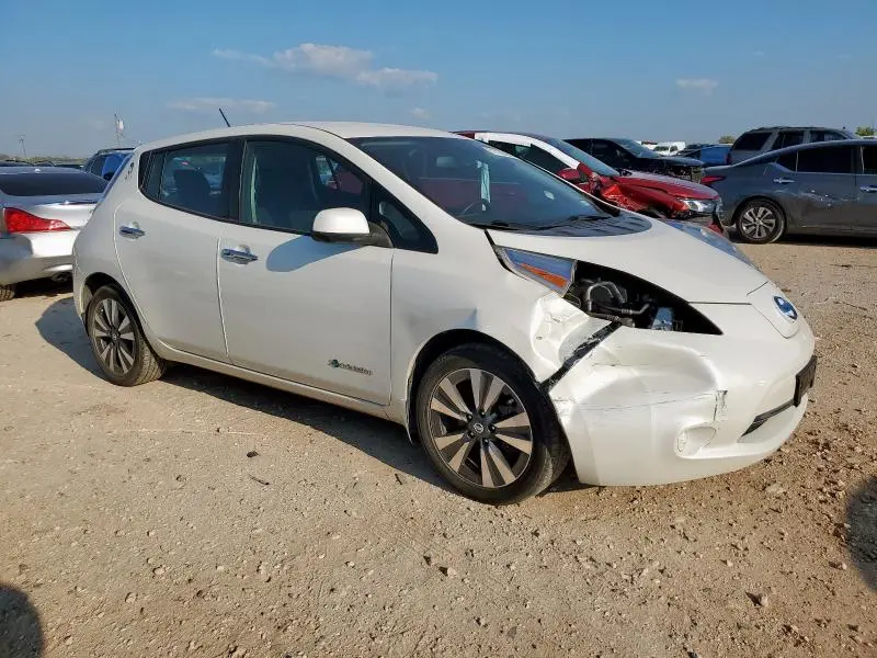 2016 NISSAN LEAF SV  