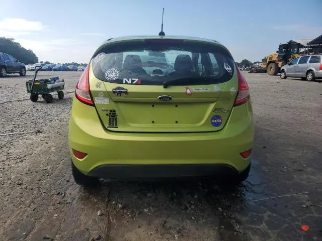2013 FORD FIESTA SE  