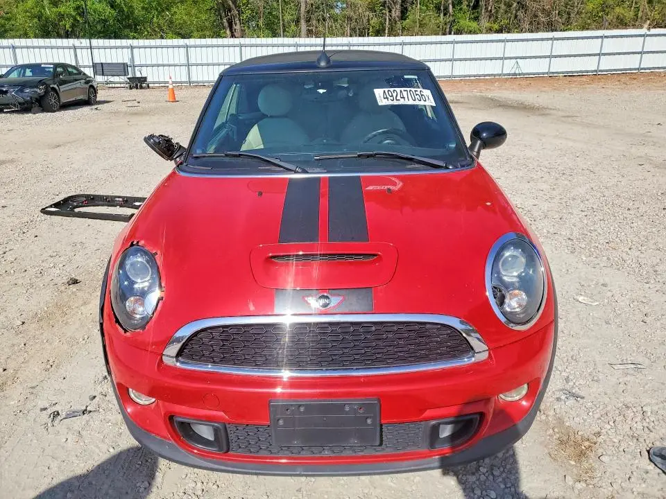 2015 MINI COOPER S  