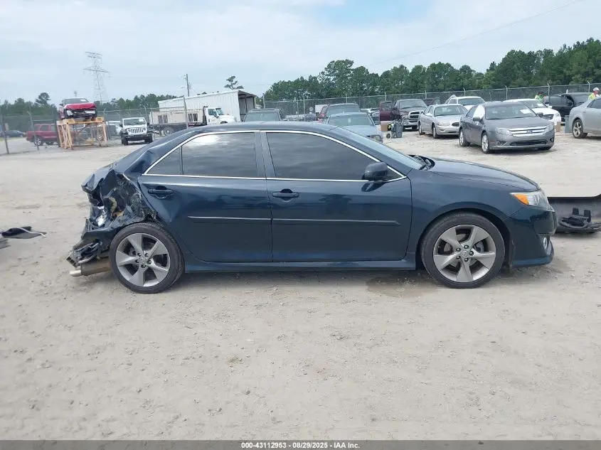 2014 TOYOTA CAMRY SE SPORT