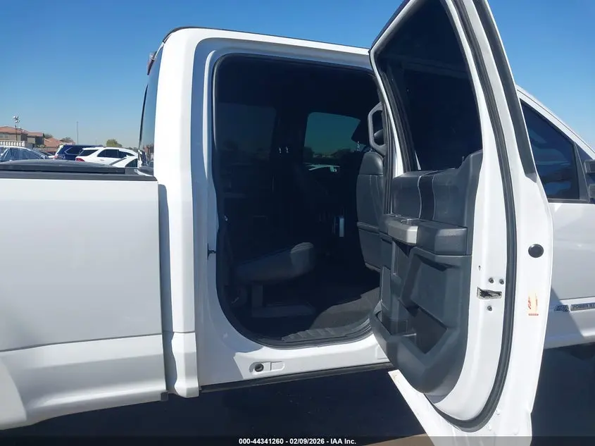 2022 FORD F-250 LARIAT