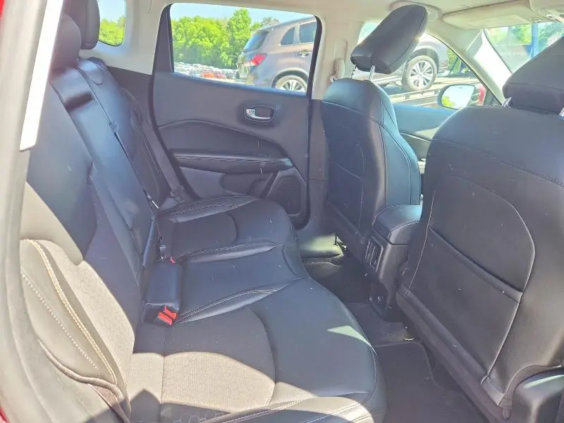 2021 JEEP COMPASS LATITUDE  