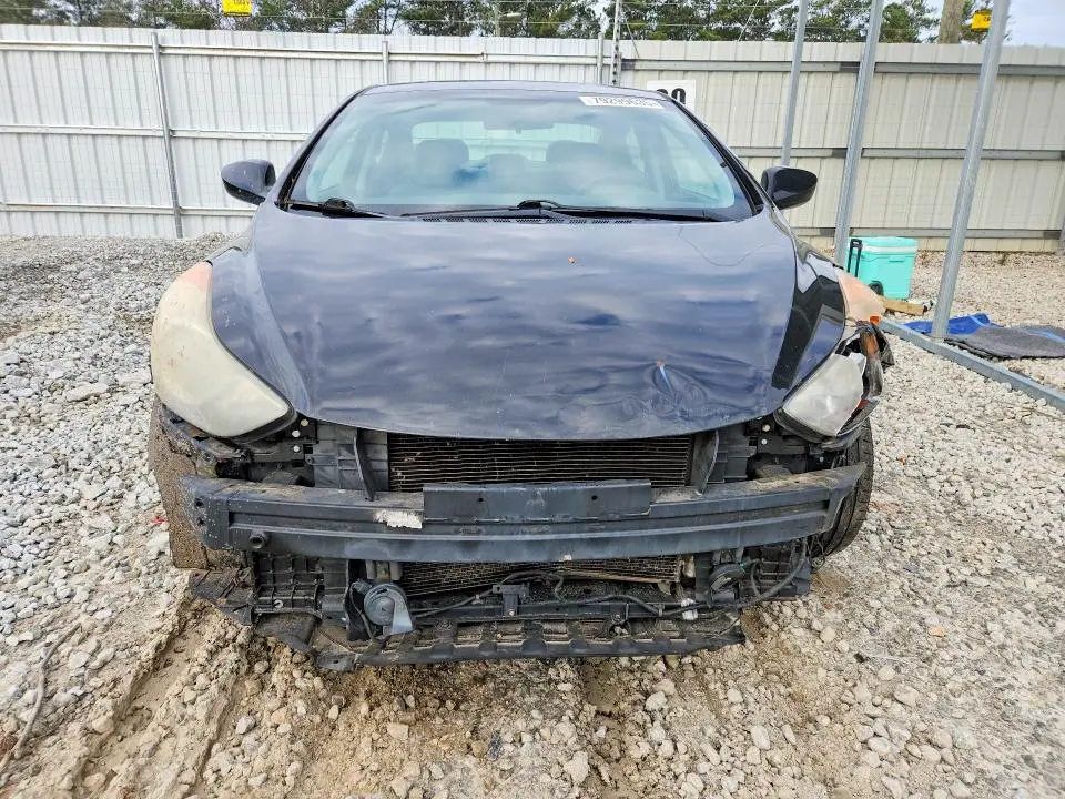 2013 HYUNDAI ELANTRA GLS  