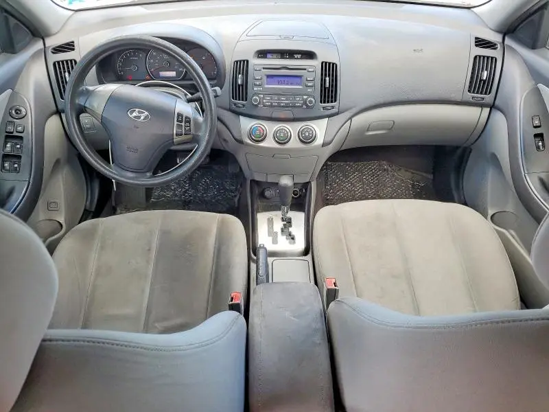 2010 HYUNDAI ELANTRA GLS  