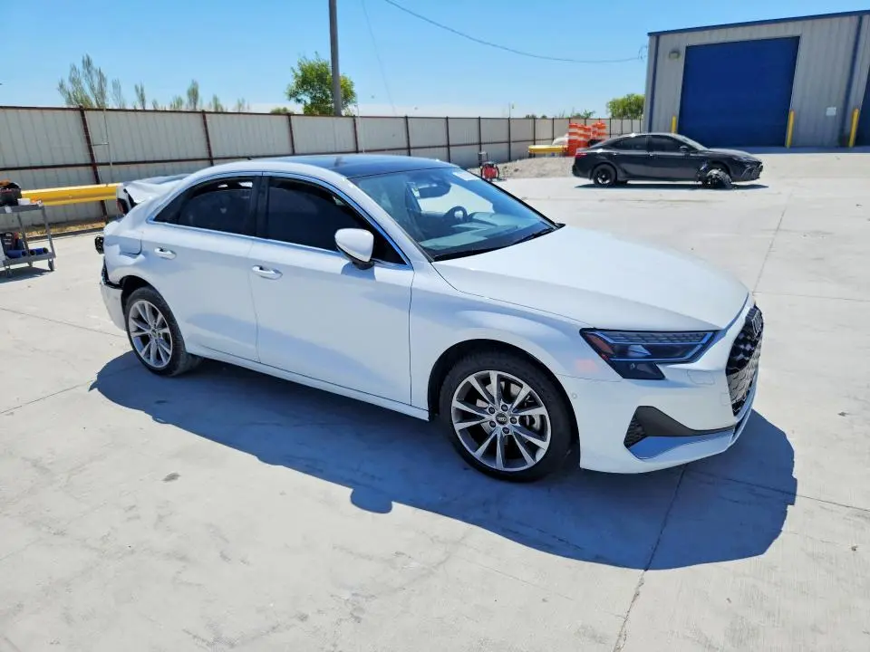 2025 AUDI A3 PREMIUM  