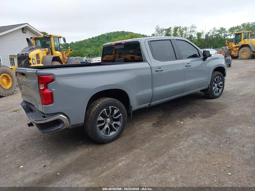 2024 CHEVROLET SILVERADO 1500 4WD  STANDARD BED LT